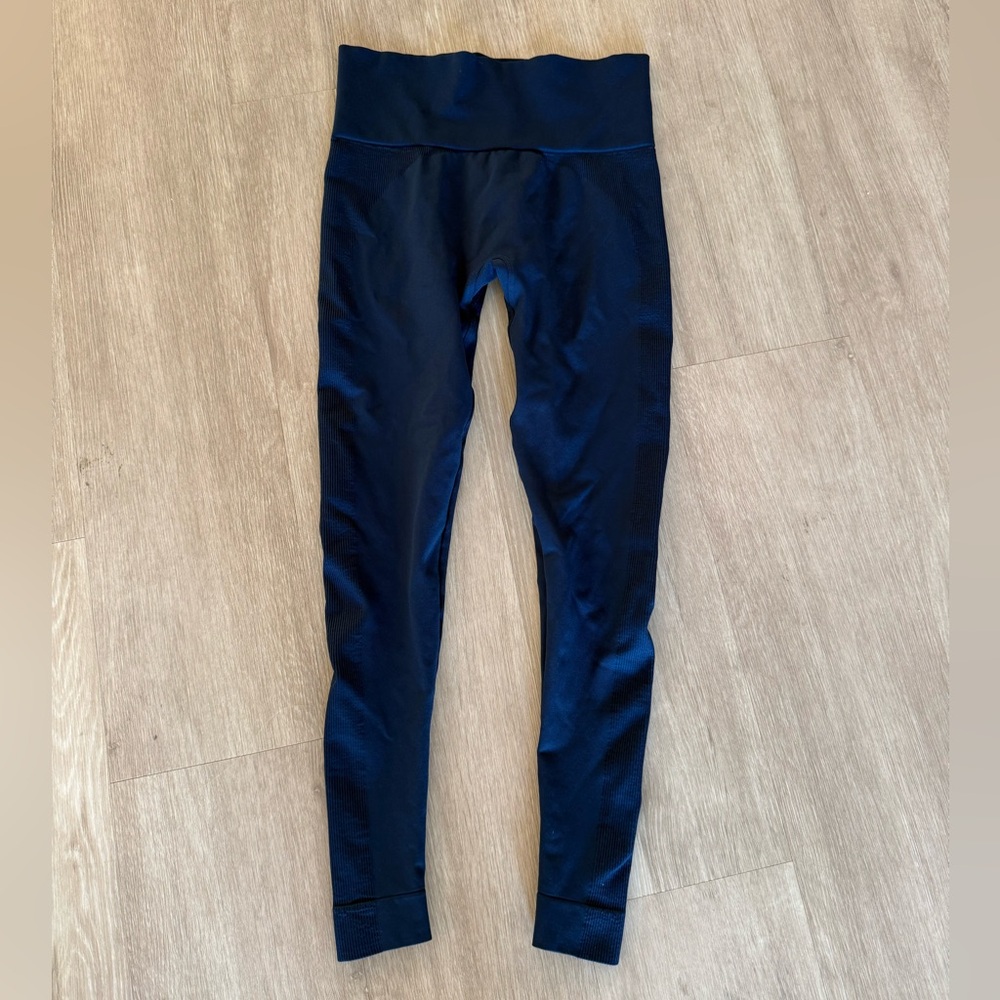 Navy Set Active Leggings